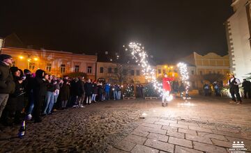 FOTO: Takto oslávili posledný deň roka 2024 na Hlavnej v Prešove