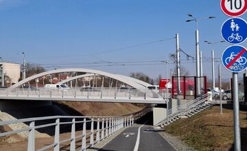 FOTO: Župný most uľahčuje dopravu v Prešove už niekoľko mesiacov