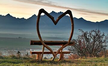 FOTO: Ako sa dostanete k lavičke v tvare srdca v Kežmarku? 