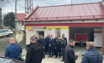 FOTO: Vládna návšteva na východe. Prišiel Fico aj Šutaj Eštok