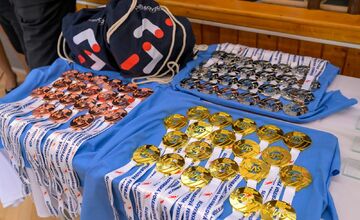 FOTO: Prešovskí juniori získali doma striebro a ovládli tribúny