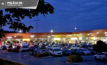 FOTO: Tuning v Prešove. polícia zhabala ŠPZ-ky a rozdávala pokuty