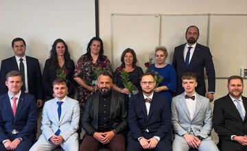 FOTO: Marián Čekovský úspešne ukončil štúdium na TUKE