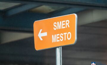 FOTO: Pre rozsiahlu rekonštrukciu bol v Poprade uzatvorený podchod pre peších