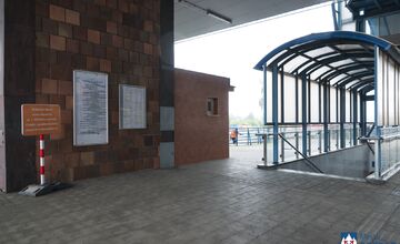 FOTO: Pre rozsiahlu rekonštrukciu bol v Poprade uzatvorený podchod pre peších