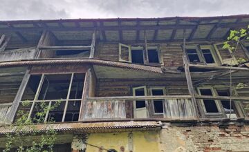 VIDEO: Ždiarska legenda Tatra chátra. Všade puká, praská. Je to nebezpečné