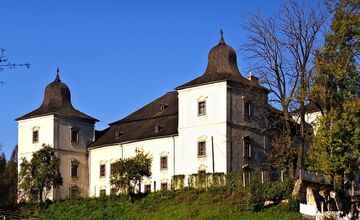 FOTO: Rodina Dessewffyovcov zobrala obrazy aj striebro. Múzeum ostalo pokladov
