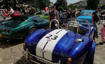FOTO: Centrum Prešova rozžiarili luxusné veterány. Vieme, akú majú hodnotu
