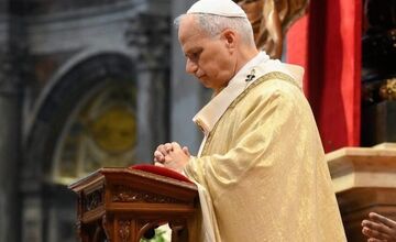 FOTO: Novokňaz Rastislav Krempaský sa stal prvým Slovákom, ktorého vysvätil pápež