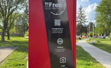 VIDEO: V prešovskom parku stojí smart skrinka. Požičia ti lopty aj švihadlo