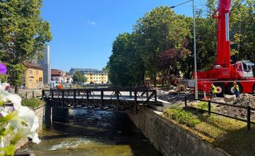 FOTO: Rekonštrukcia mosta v Poprade ide do finále