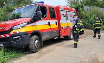 FOTO: Žena z Petrovian bola nájdená v toku rieky Torysa, pátrači ju zachránili 