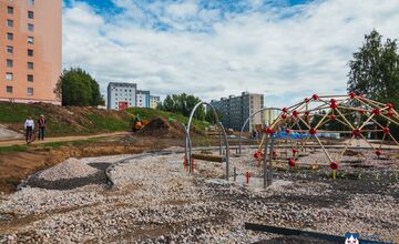 FOTO: Na novom popradskom parku sa už poctivo pracuje
