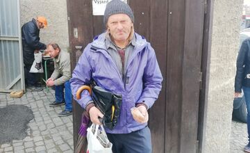 FOTO: Prešovská organizácia Podaj ďalej Prešov smúti. Zomrel pán Oliver