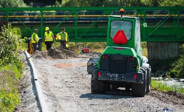 FOTO: V Poprade sa začalo s výstavbou nového cyklochodníka