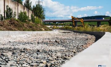 FOTO: V Poprade sa začalo s výstavbou nového cyklochodníka