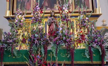 FOTO: Bazilika v Kežmarku sa zaplnila nádhernými kvetmi