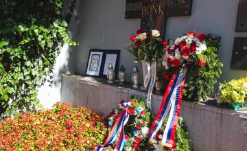 FOTO: Poprad spomínal na inváziu 1968, politici chýbali