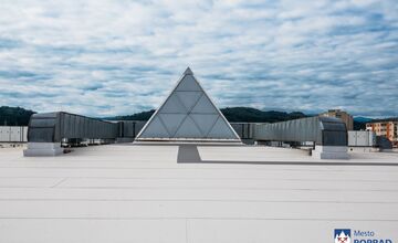 FOTO: Aréna Poprad prešla údržbou. Stálo to 300-tisíc