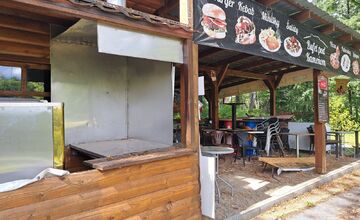 FOTO: Dlhoročná pýcha Sniny vyráža dych, biokúpalisko chátra