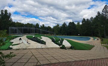 FOTO: Dlhoročná pýcha Sniny vyráža dych, biokúpalisko chátra