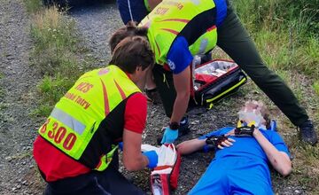 FOTO: Sedemnásťročný cyklista sa zranil vo Vysokých Tatrách, pomohli mu horskí záchranári