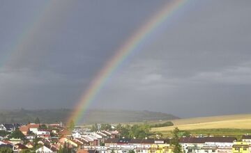 FOTO: Nad Kežmarkom sa po búrke ukázali nádherné dúhy