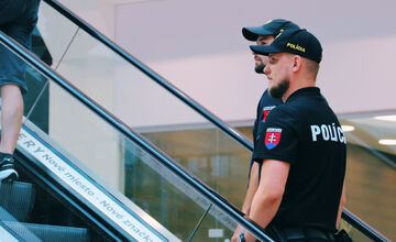 FOTO: Policajti v Banskobystrickom kraji chytali zlodejov priamo v obchodoch