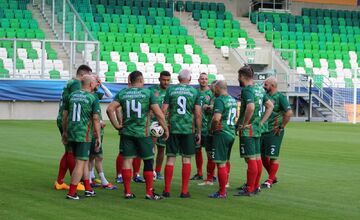 FOTO: Na FTA sa odohral zápas medzi zdravotníkmi z Prešova a Ružomberka