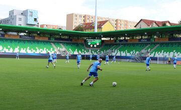 FOTO: Na FTA sa odohral zápas medzi zdravotníkmi z Prešova a Ružomberka
