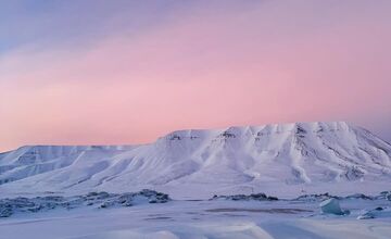 FOTO: Emma a Marcel z východu sa so svorkou psov presťahovali na Svalbard