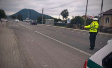 FOTO: V Prešovskom kraji deň bez nehody: 319 priestupkov, žiadny alkohol