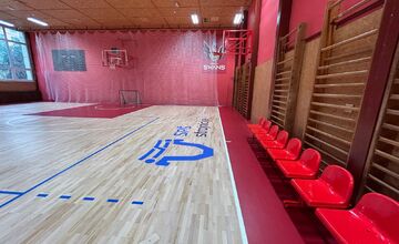 FOTO: Telocvičňa na Duklianskej v novom šate