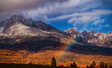 FOTO: Zasnežené štíty a zlatá jeseň, TANAP opäť ukázal krásu našich Tatier
