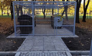 FOTO: Nové uzamykateľné stojisko nájdete na ďalšej prešovskej ulici