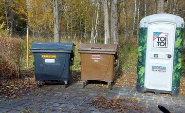 FOTO: Aktivisti bijú na poplach. Tatry zaplavil odpad, mesto vraj šetrí na vývoze