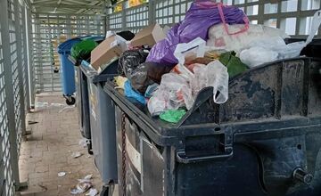 FOTO: Aktivisti bijú na poplach. Tatry zaplavil odpad, mesto vraj šetrí na vývoze