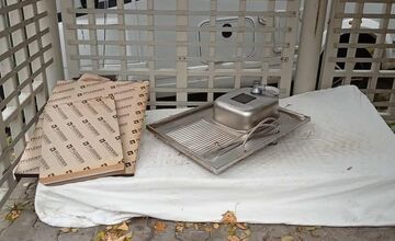 FOTO: Aktivisti bijú na poplach. Tatry zaplavil odpad, mesto vraj šetrí na vývoze