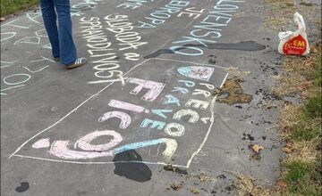 FOTO: Novembrová kriedová revolúcia