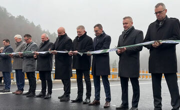 FOTO: Nový úsek R2 Kriváň – Mýtna slávnostne otvorili
