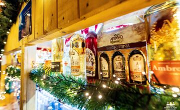 FOTO: Vianočné trhy v Prešove. Sviatočná atmosféra, no vysoké ceny?