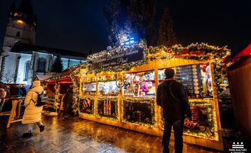 FOTO: Vianočné trhy v Prešove. Sviatočná atmosféra, no vysoké ceny?