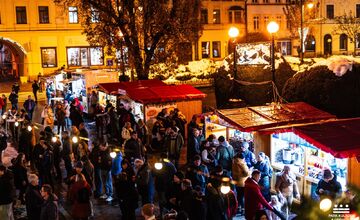 FOTO: Vianočné trhy v Prešove. Sviatočná atmosféra, no vysoké ceny?