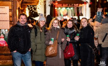 FOTO: Vianočné trhy v Prešove. Sviatočná atmosféra, no vysoké ceny?
