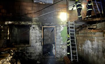 FOTO: V rómskej osade v okrese Kežmarok došlo k ďalšiemu požiaru