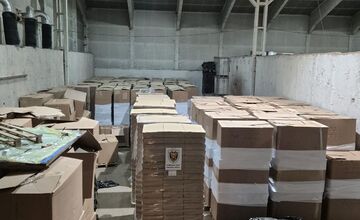 FOTO: Akcia Šarišan. továreň vyrábala milióny cigariet denne, škody v miliónoch