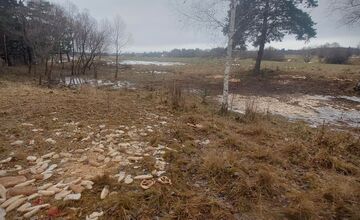 FOTO: Pri Veľkej Lomnici odhalili nelegálne krmoviská blízko domov