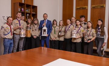 FOTO: Betlehemské svetlo už dorazilo aj do Prešova