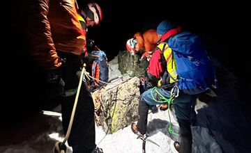 FOTO: Česky turista uviazol pri turistike vo Vysokých Tatrách, pomohli mu horskí záchranári