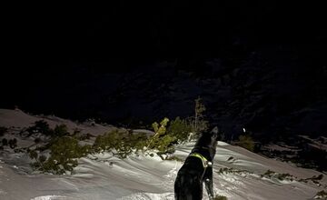 FOTO: Český turista sa v Tatrách poškymkol a zranil. Uviazol v snehu